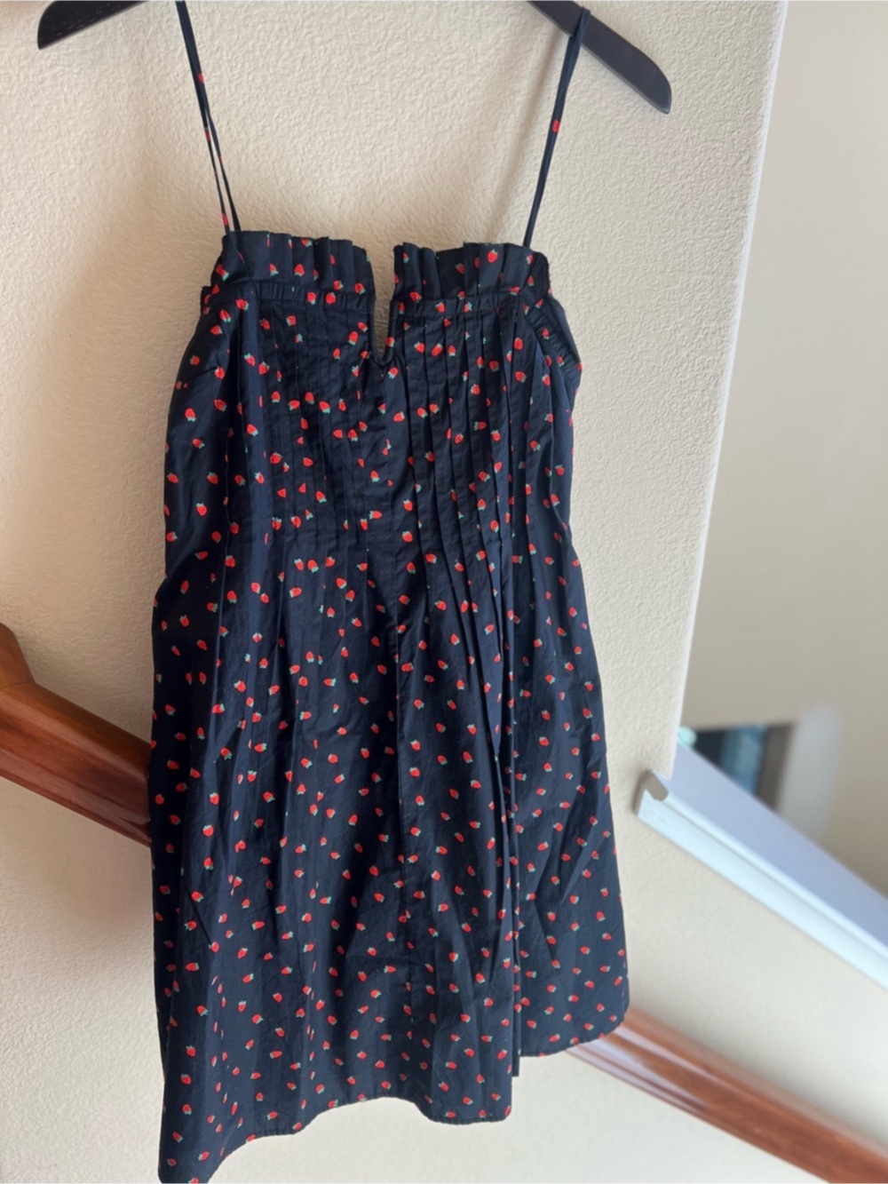 Madewell Black Pintuck Cami Mini Dress w/Fresh Strawberries Design Size 2-NWT